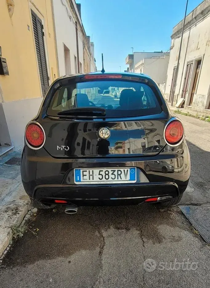 Usata Alfa Romeo MiTo 79 CV (58 kW) 2011 Nero Utilitaria