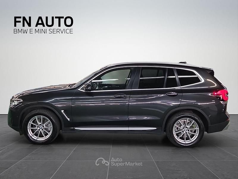 Usata BMW X3 Efficient Dynamics 190 CV (139 kW) 2022 Grigio SUV