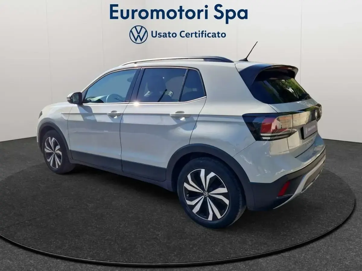 Usata VW T-Cross Edition 95 CV (69 kW) 2024 Beige SUV
