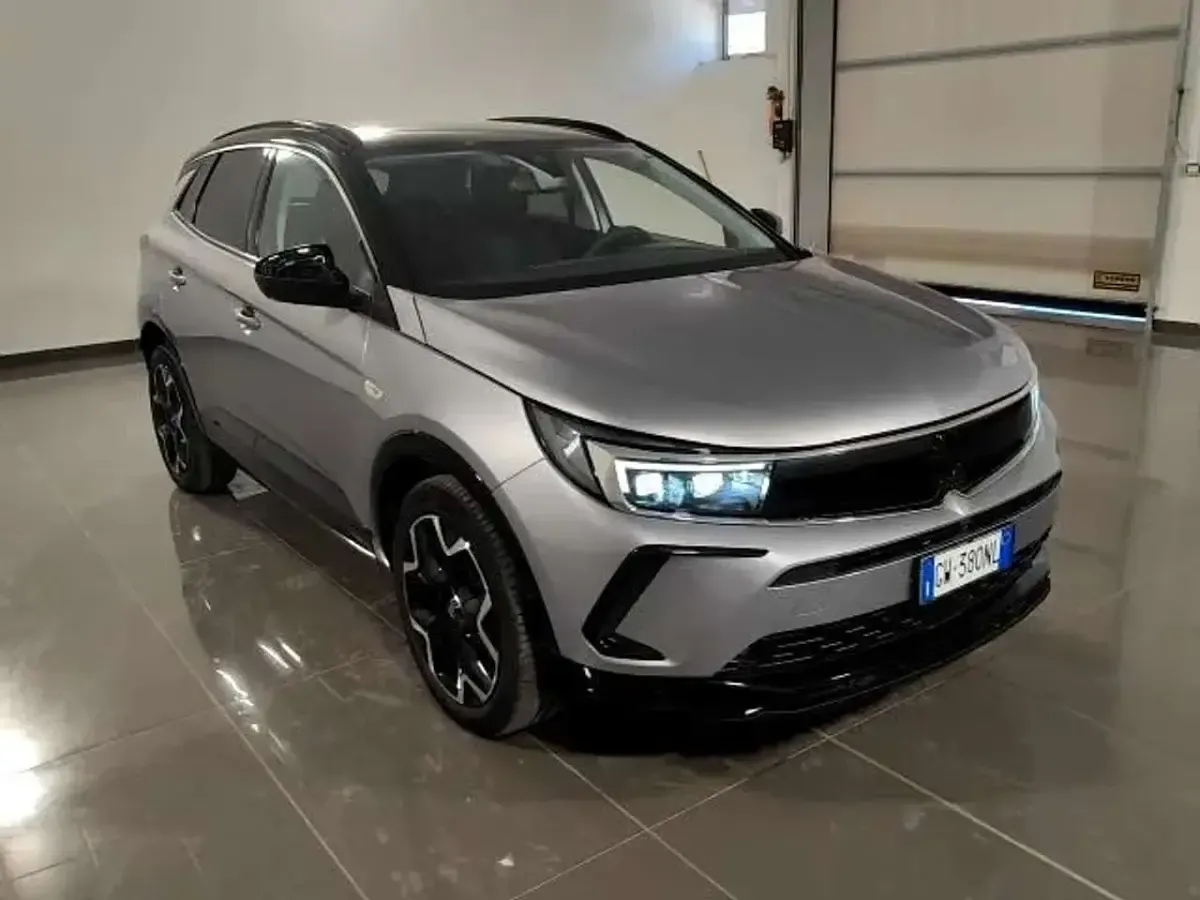 Usata Opel Grandland X S 131 CV (96 kW) 2024 Grigio SUV