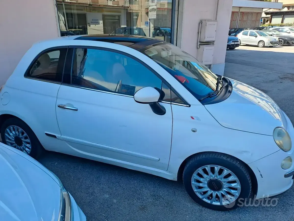Usata Fiat 500 Lounge 69 CV (50 kW) 2008 Bianco Berlina