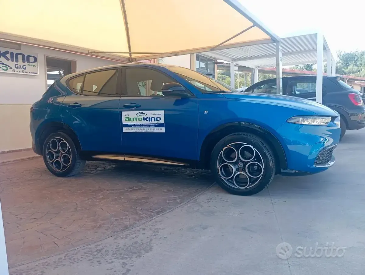 Usata Alfa Romeo Tonale Sprint 131 CV (96 kW) 2023 Bluazzurro SUV