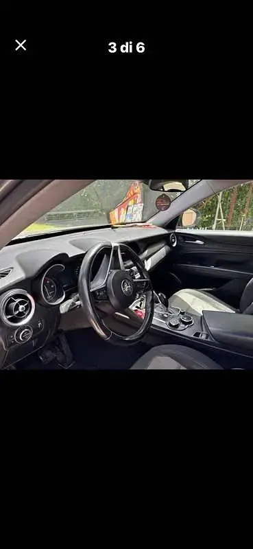 Usata Alfa Romeo Stelvio Business 179 CV (131 kW) 2018 Grigio SUV