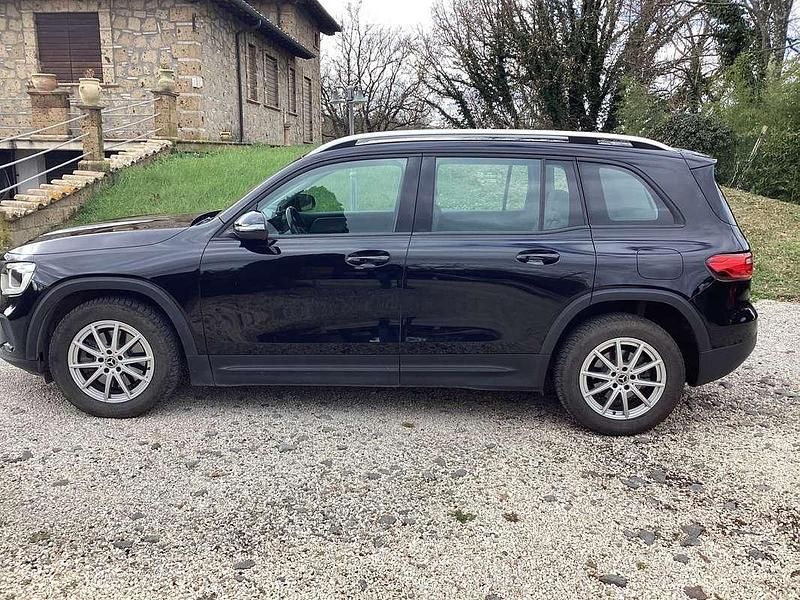 Usata Mercedes GLB200 Executive 150 CV (110 kW) 2022 Nero SUV