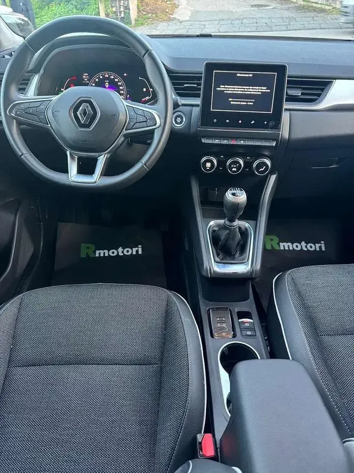 Usata Renault Captur Life 90 CV (66 kW) 2024 Grigio SUV
