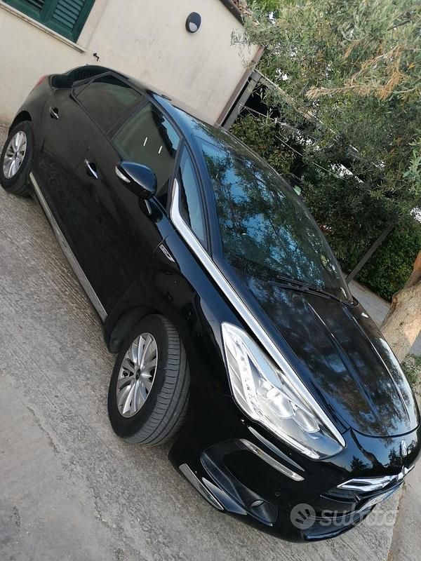 Usata Citroën DS5 2014 Nero Utilitaria