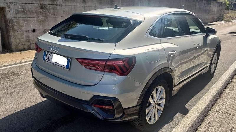 Usata Audi Q3 Sportback Business Plus 150 CV (110 kW) 2021 SUV