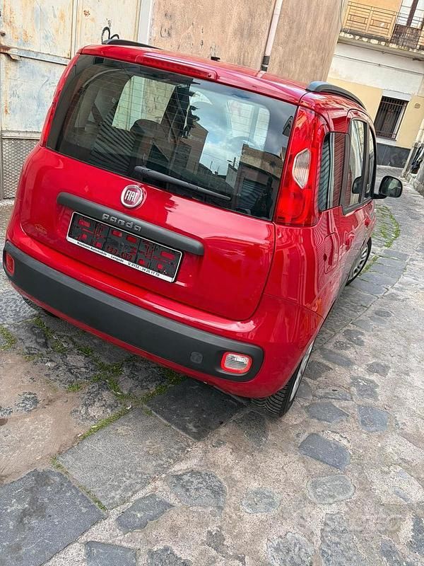 Usata Fiat Panda 69 CV (50 kW) 2014 Rosso Berlina