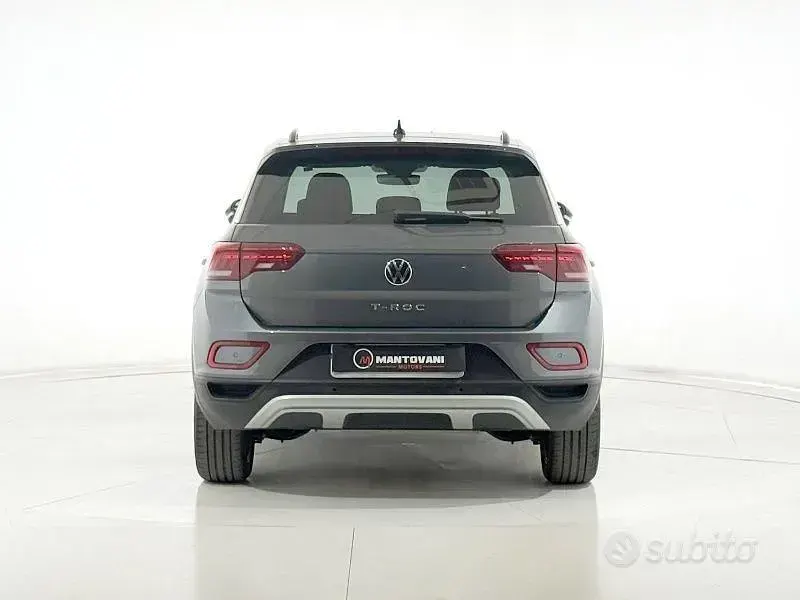 Usata VW T-Roc R-line Plus 116 CV (85 kW) 2025 Grigio SUV