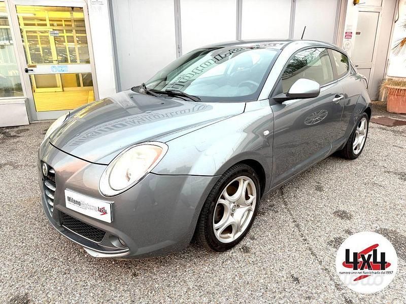 Grigio scuro Usata 2009 Alfa Romeo MiTo Distinctive Due volumi | 2800 € (Super prezzo) - Immagine 1/4
