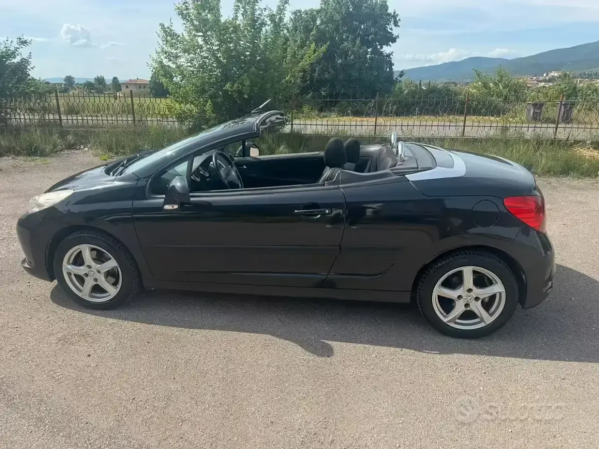Usata Peugeot 207 CC 109 CV (80 kW) 2008 Cabrio