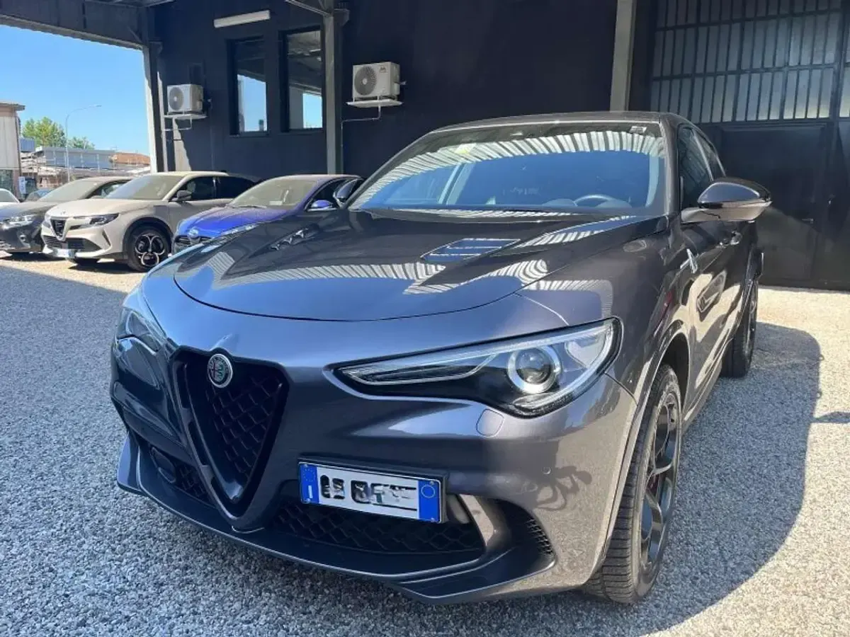 Usata Alfa Romeo Stelvio Quadrifoglio 510 CV (375 kW) 2022 Other SUV
