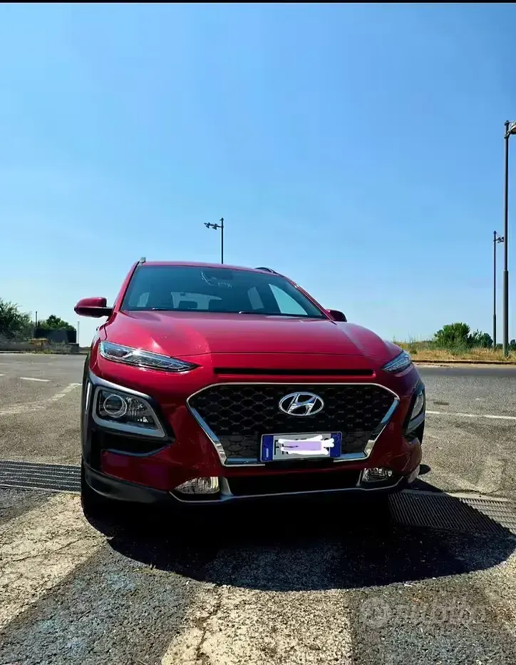 Usata Hyundai Kona 120 CV (88 kW) 2018 Rosso SUV