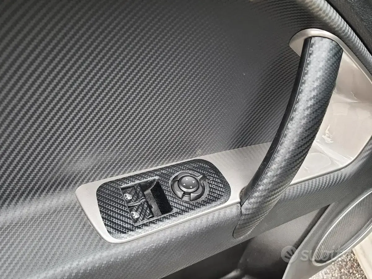 Usata Alfa Romeo MiTo Distinctive 79 CV (58 kW) 2010 Bianco Utilitaria