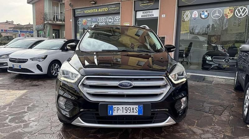 Nero Usata 2018 Ford Kuga Business Edition SUV | 11.400 € (Ottimo prezzo) - Immagine 1/4