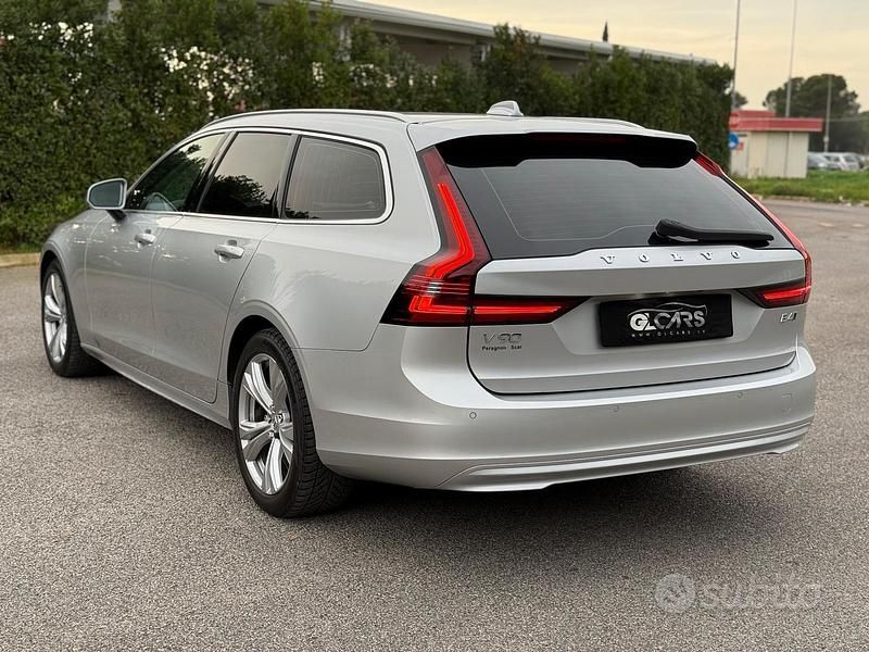 Usata Volvo V90 Business Edition 197 CV (144 kW) 2021 Grigio Station wagon