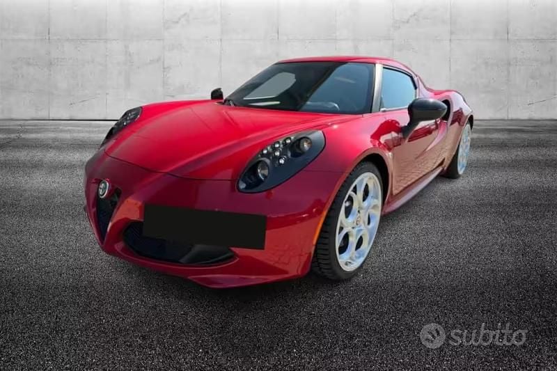 Usata Alfa Romeo 4C 241 CV (177 kW) 2015 Rosso Coupé