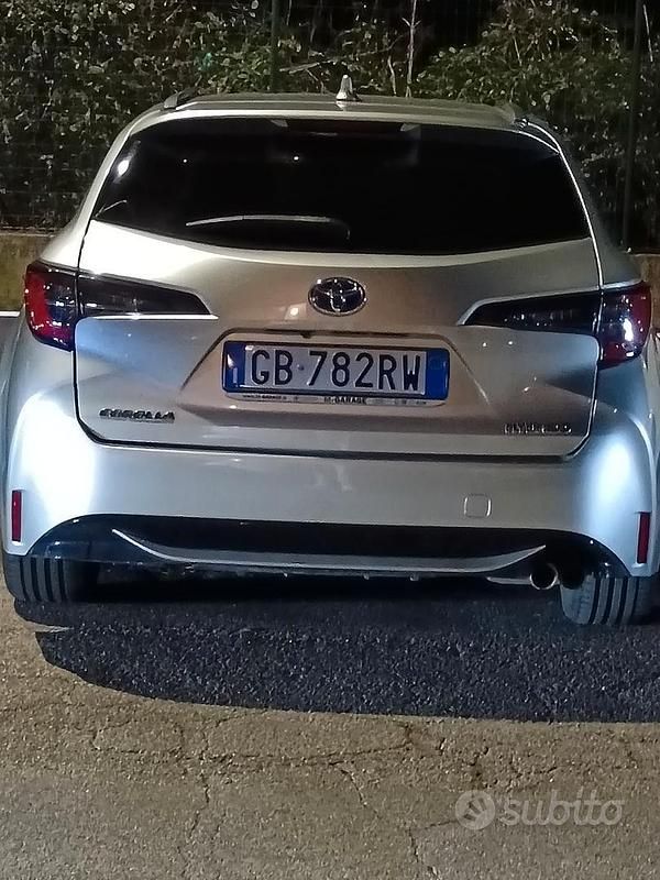 Usata Toyota Corolla Sport 153 CV (112 kW) 2020 Grigio Station wagon