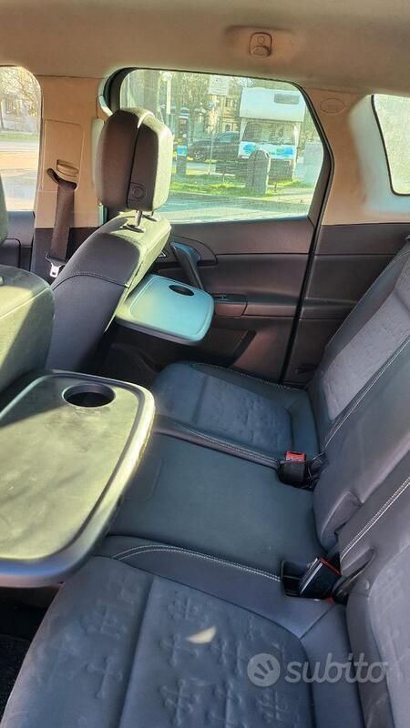 Usata Opel Meriva 2011 Grigio Monovolume