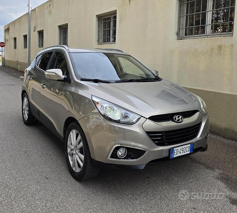 Usata Hyundai ix35 Style 184 CV (135 kW) 2010 Oro SUV