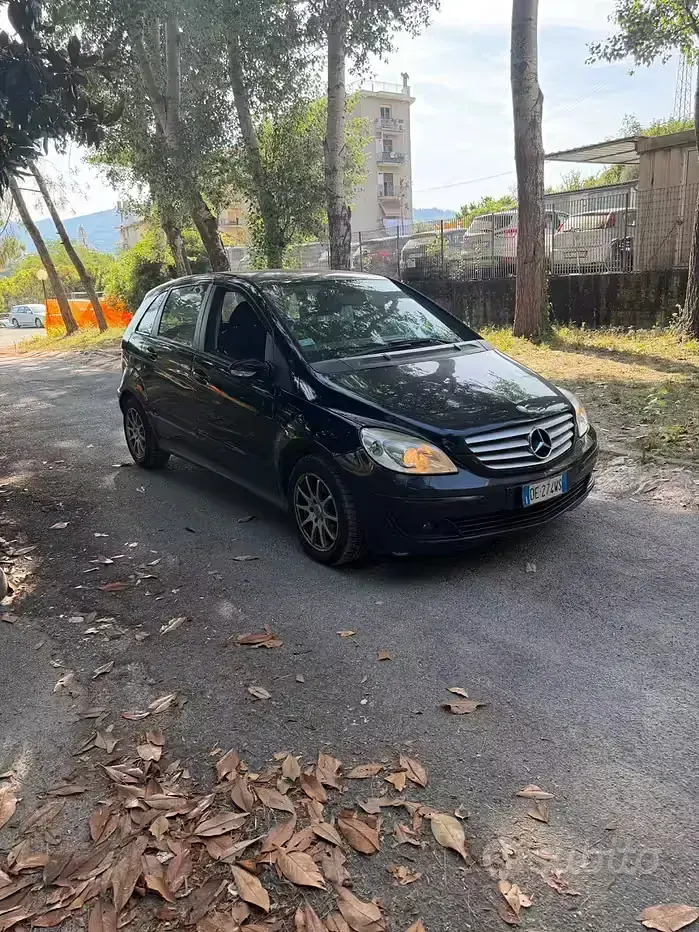 Usata Mercedes B170 116 CV (85 kW) 2007 Nero Monovolume