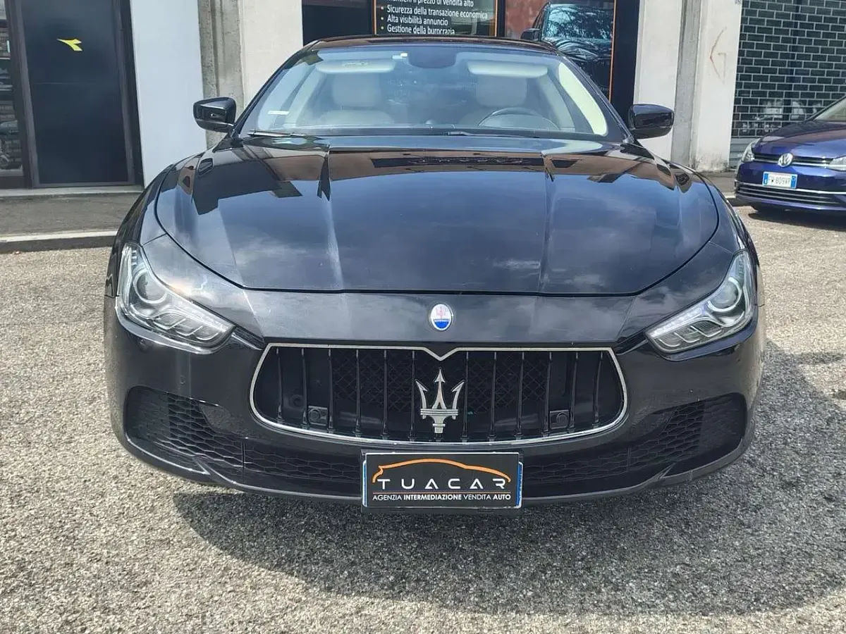 Usata Maserati Ghibli 275 CV (202 kW) 2017 Nero Berlina