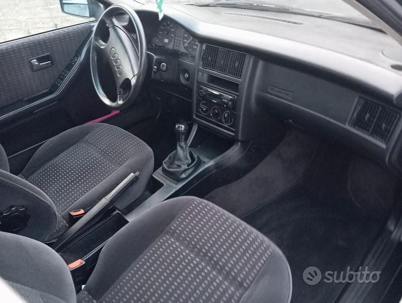 Usata Audi 80 90 CV (66 kW) 1991 Grigio Berlina