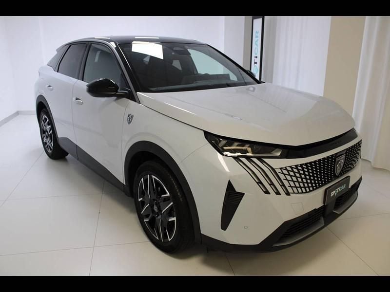 Usata Peugeot 3008 GT 136 CV (100 kW) 2025 SUV