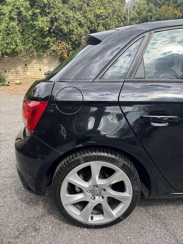 Usata Audi A1 Sportback Ambiente 90 CV (66 kW) 2015 Utilitaria