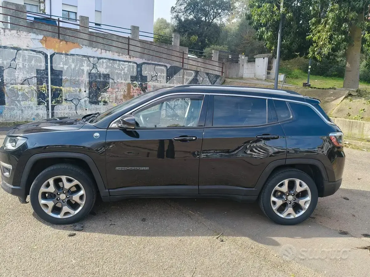 Usata Jeep Compass Opening Edition 140 CV (102 kW) 2017 SUV
