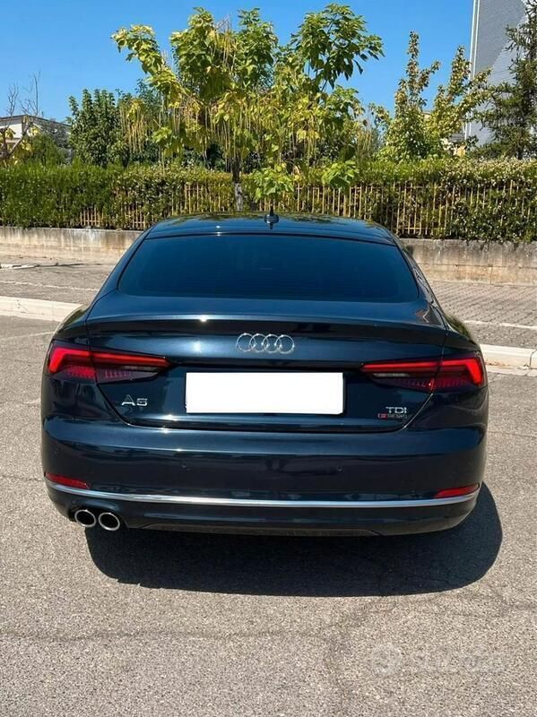 Usata Audi A5 Sportback Ambiente 190 CV (139 kW) 2018 Blu Utilitaria