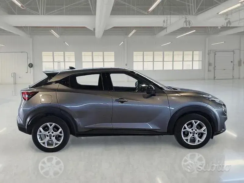 Usata Nissan Juke N-Connecta 116 CV (85 kW) 2020 Grigio SUV