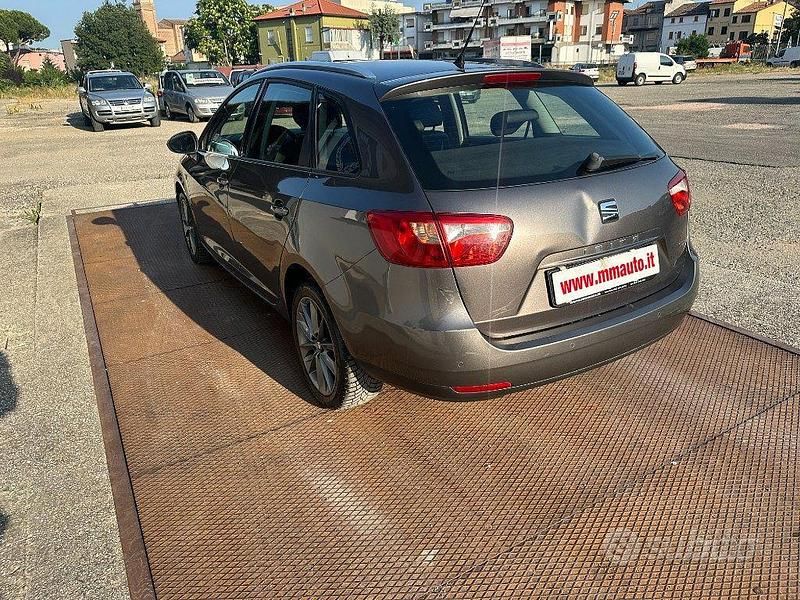 Usata Seat Ibiza ST I-Tech 75 CV (55 kW) 2015 Grigio scuro Station wagon