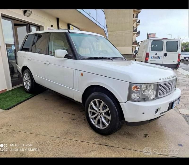 Usata Land Rover Range Rover 177 CV (130 kW) 2004 Bianco SUV