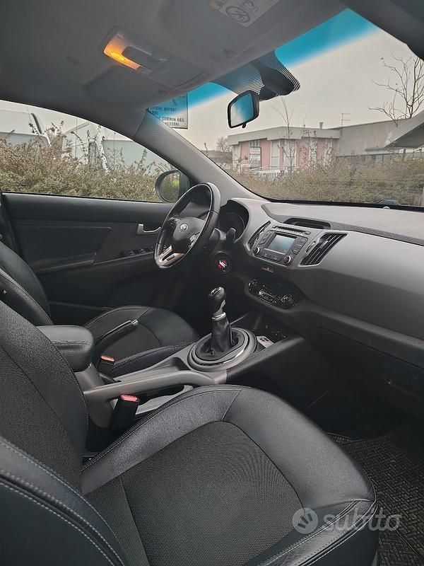 Usata Kia Sportage 116 CV (85 kW) 2015 Nero SUV