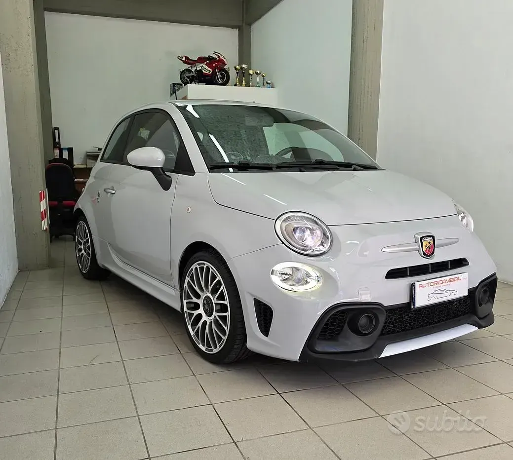 Usata Abarth 595 145 CV (106 kW) 2020 Grigio Berlina