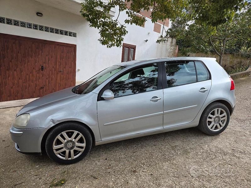 Usata VW Golf IV Goal 90 CV (66 kW) 2006 Grigio Berlina