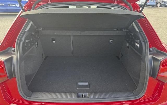 Usata Audi Q2 Advanced Plus 150 CV (110 kW) 2024 Rosso progressivo metallizzato SUV