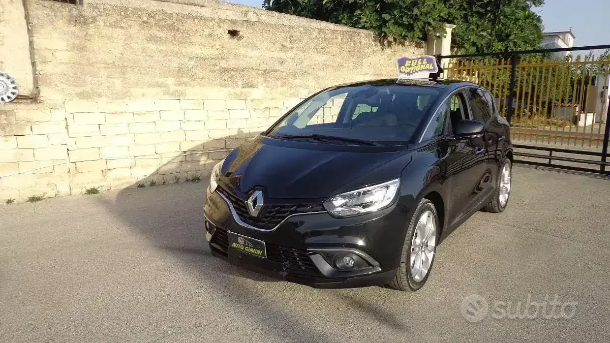 Usata Renault Scénic Business 120 CV (88 kW) 2020 Nero Monovolume
