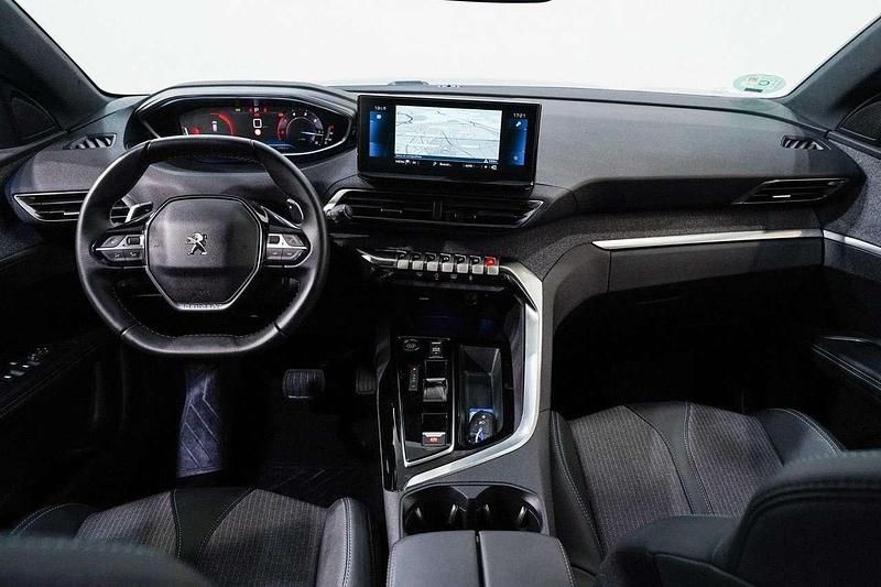 Usata Peugeot 3008 Allure 131 CV (96 kW) 2023 Blu/azzurro SUV