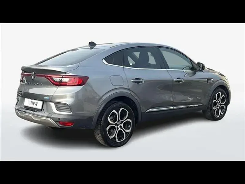 Usata Renault Arkana Intens 145 CV (106 kW) 2022 Grigio scuro SUV