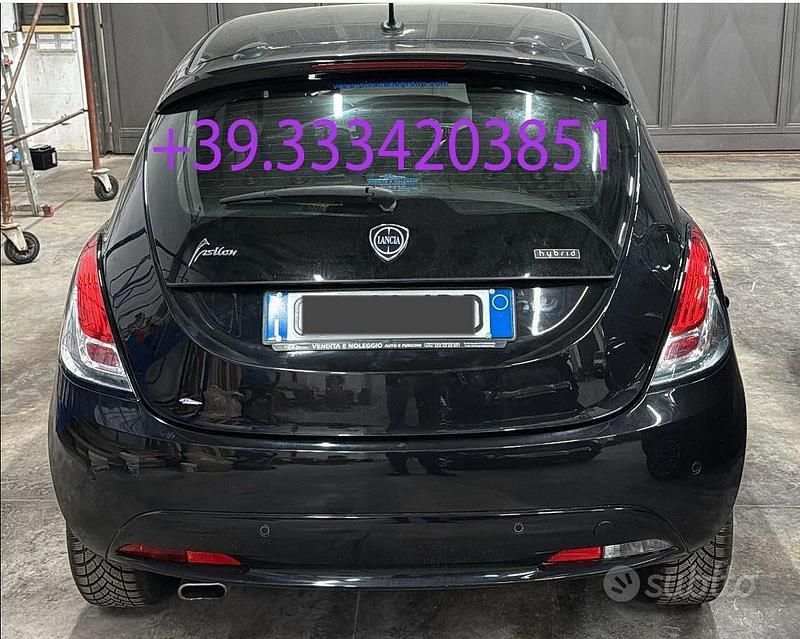 Usata Lancia Ypsilon S 69 CV (50 kW) 2022 Nero Utilitaria