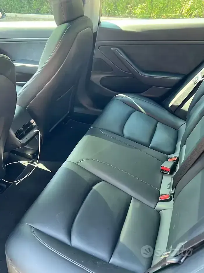 Usata Tesla Model 3 88 kW (120 CV) 2021 Grigio Berlina