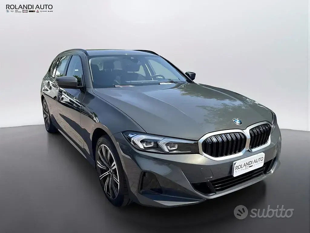 Usata BMW 320 Comfort Edition 190 CV (139 kW) 2023 Grigio Station wagon