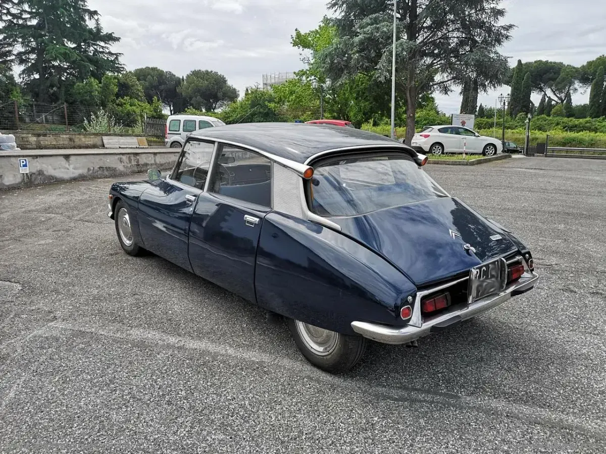 Usata Citroën DS 99 CV (72 kW) 1973 Blu Berlina