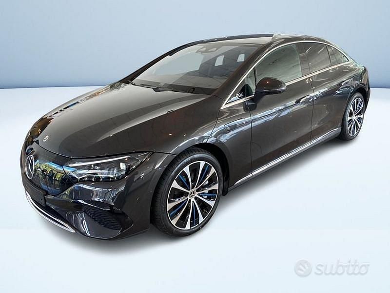 Grigio metallizzato Usata 2022 Mercedes EQE300 Premium Tre volumi | 54.000 € (Buon prezzo) - Immagine 1/4