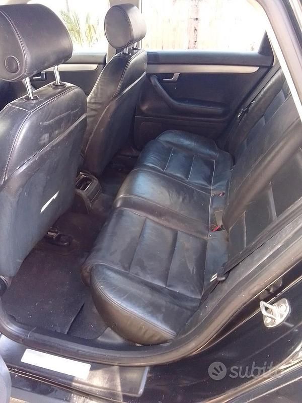 Begagnad Audi A4 140 HK (102 kW) 2007 Svart Kombi