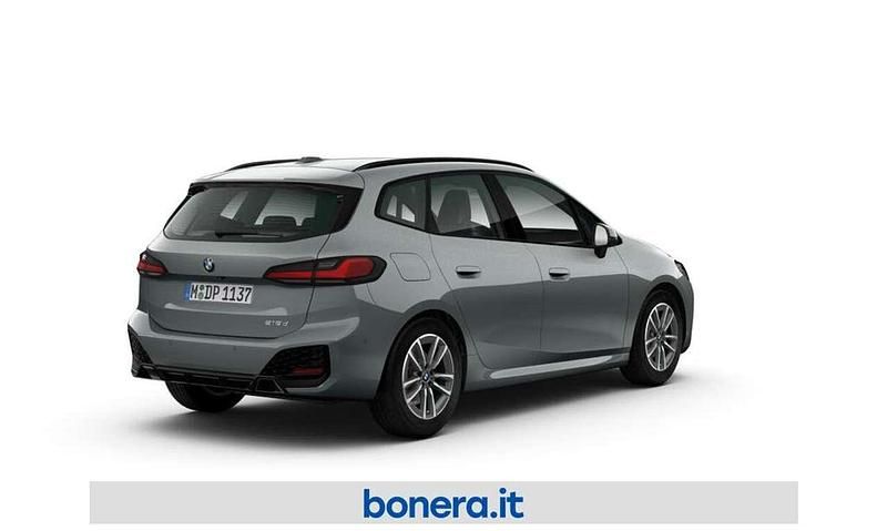 Nuova BMW 218 Active Tourer M Sport 150 CV (110 kW) 2026 Skyscraper grey metallic Monovolume