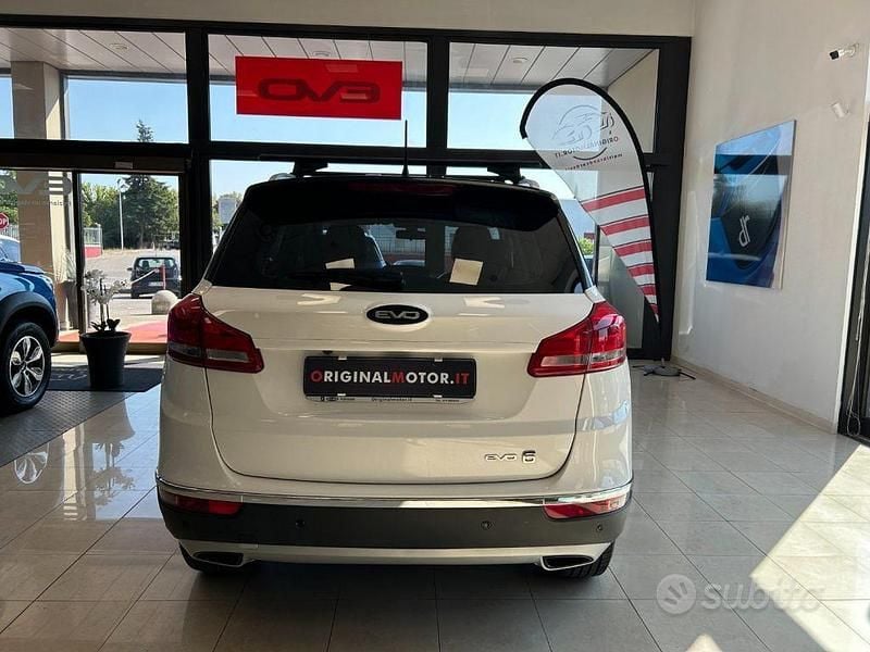 Usata EVO Evo 6 150 CV (110 kW) 2021 Bianco SUV