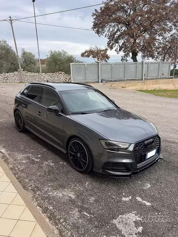 Usata Audi A3 300 CV (220 kW) 2019 Grigio Berlina